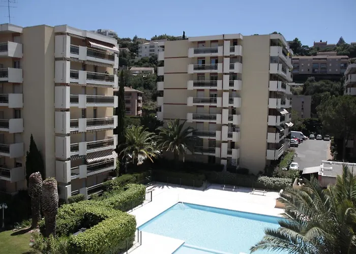 French Riviera Raphael Retreat Saint-Raphaël