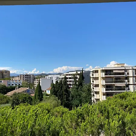 French Riviera Raphael Retreat