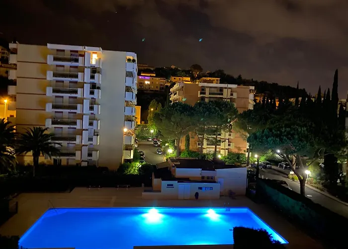 아파트 French Riviera Raphael Retreat